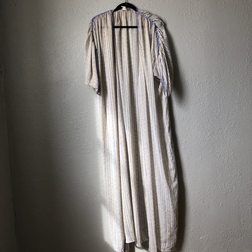 Vintage Natori dressing gown